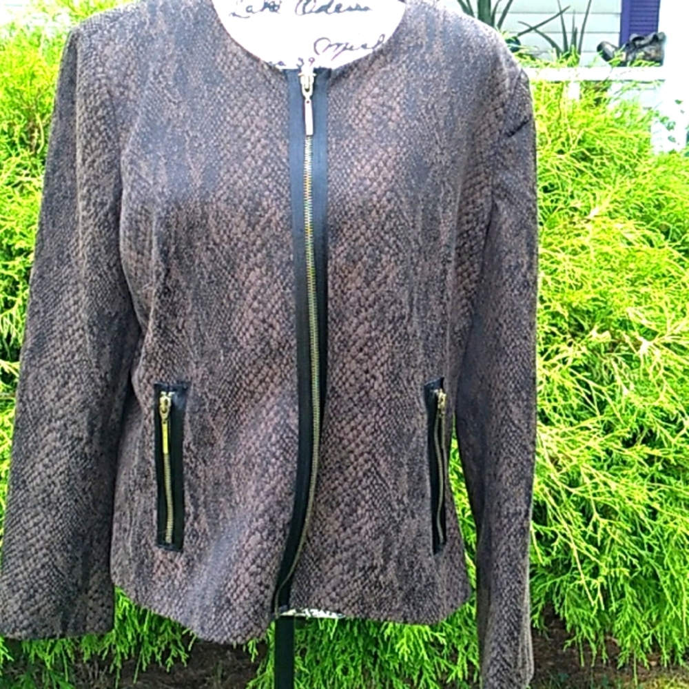 SNAKESKIN MOTO STYLE JACKET DANA BUCHMAN! HOT 🔥!!